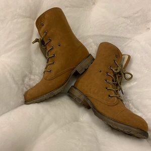 Dirty Laundry Winter Boot
